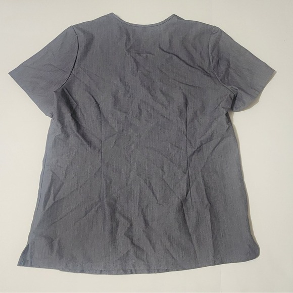 Figs Scrub Womans Medium Gray V-Neck With Pocket - Picture 3 of 3